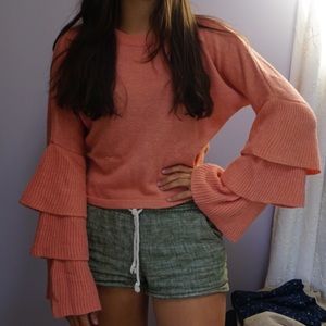 NWOT forever 21 sweater with ruffle sleeves